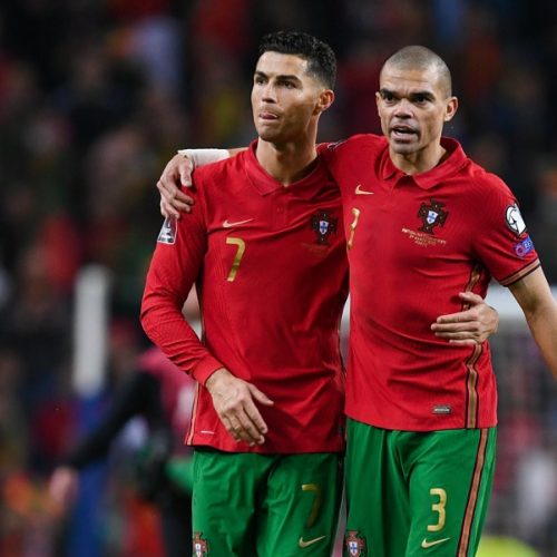 Áo Đá Bóng Đội Tuyển Bồ Đào Nha - Thiết Kế Mới Nhất 2025 bo dao nha ronaldo pepe 1